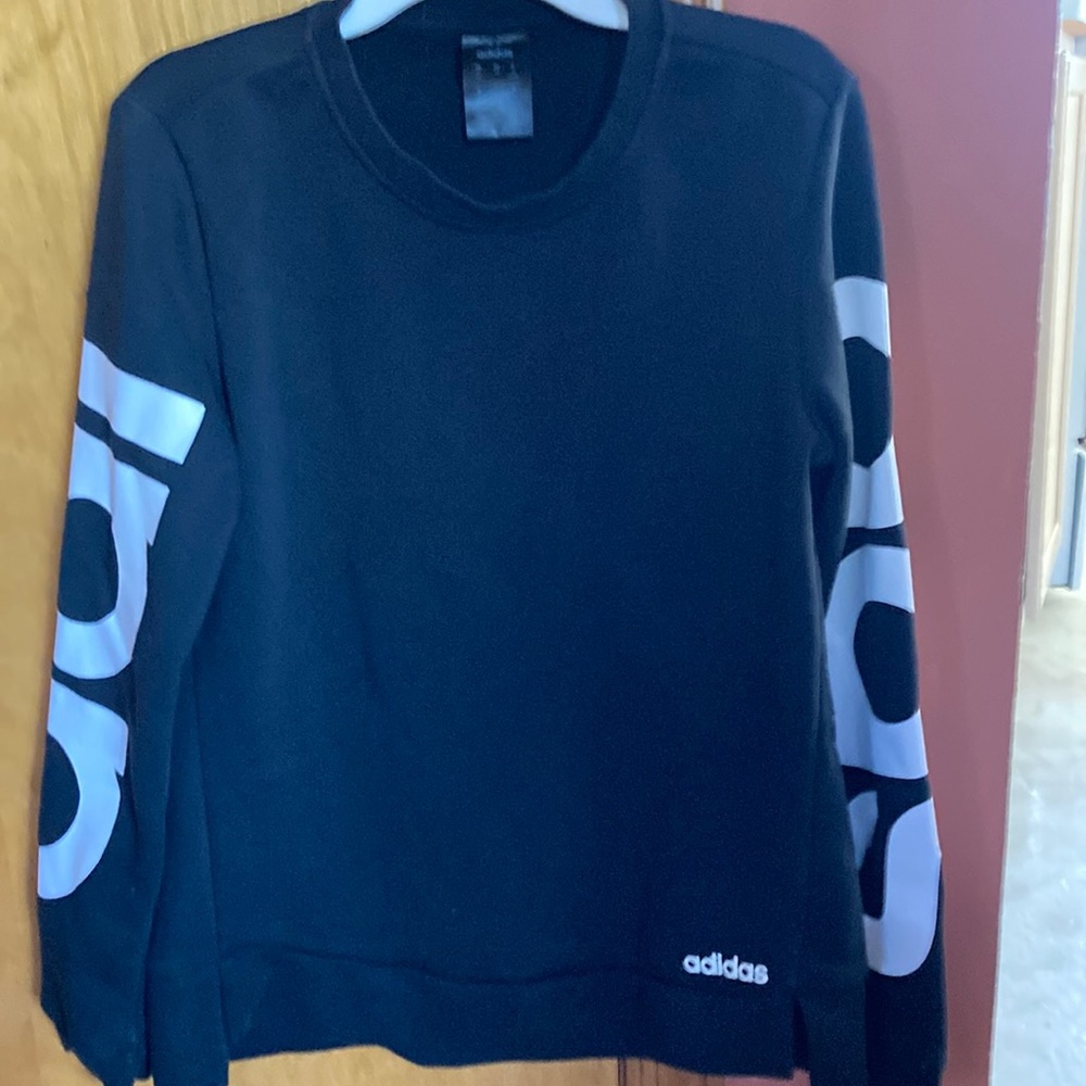 Women’s Adidas sweatshirt